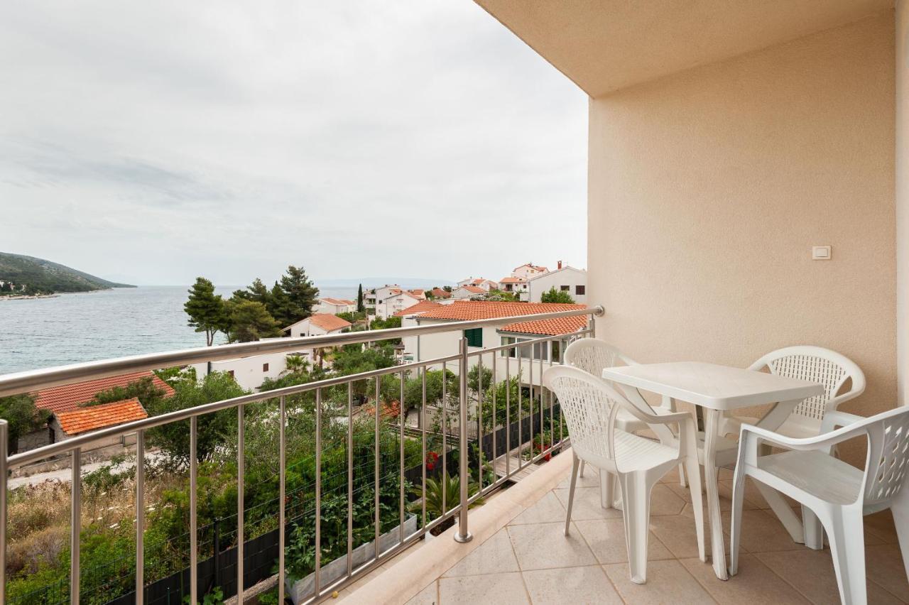 Apartments Lumaduma Trogir Exterior photo