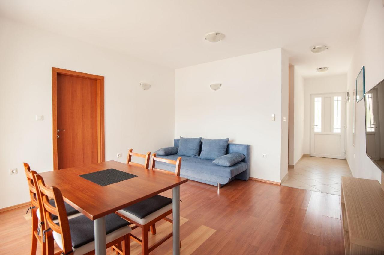 Apartments Lumaduma Trogir Exterior photo